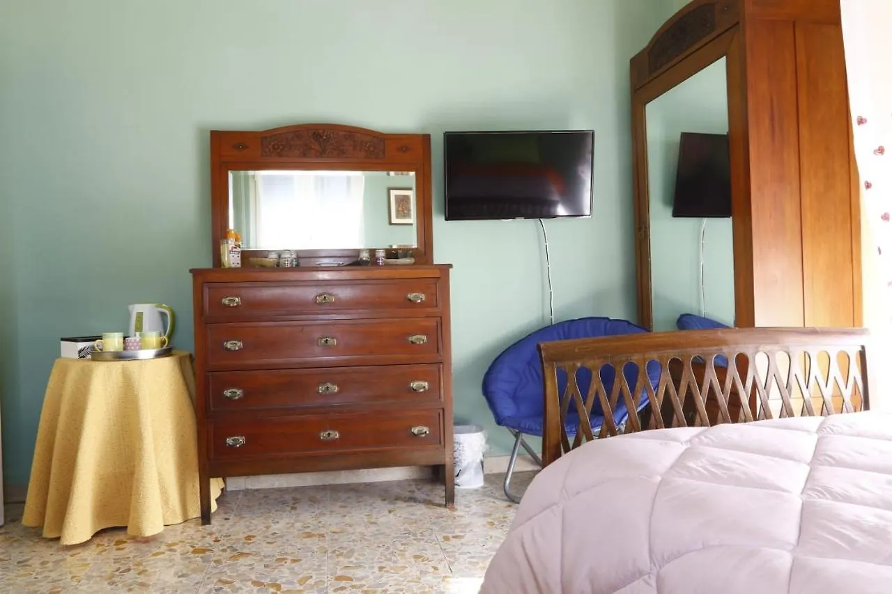 Bed and Breakfast Casa di Nonna Signorina Giarre Bed & Breakfast